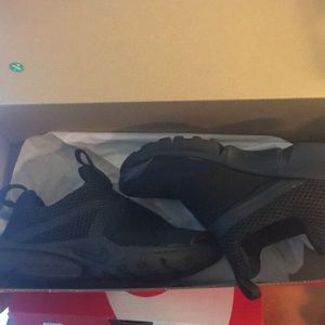 Boy black Nike Presto Extreme size 13 c no laces
